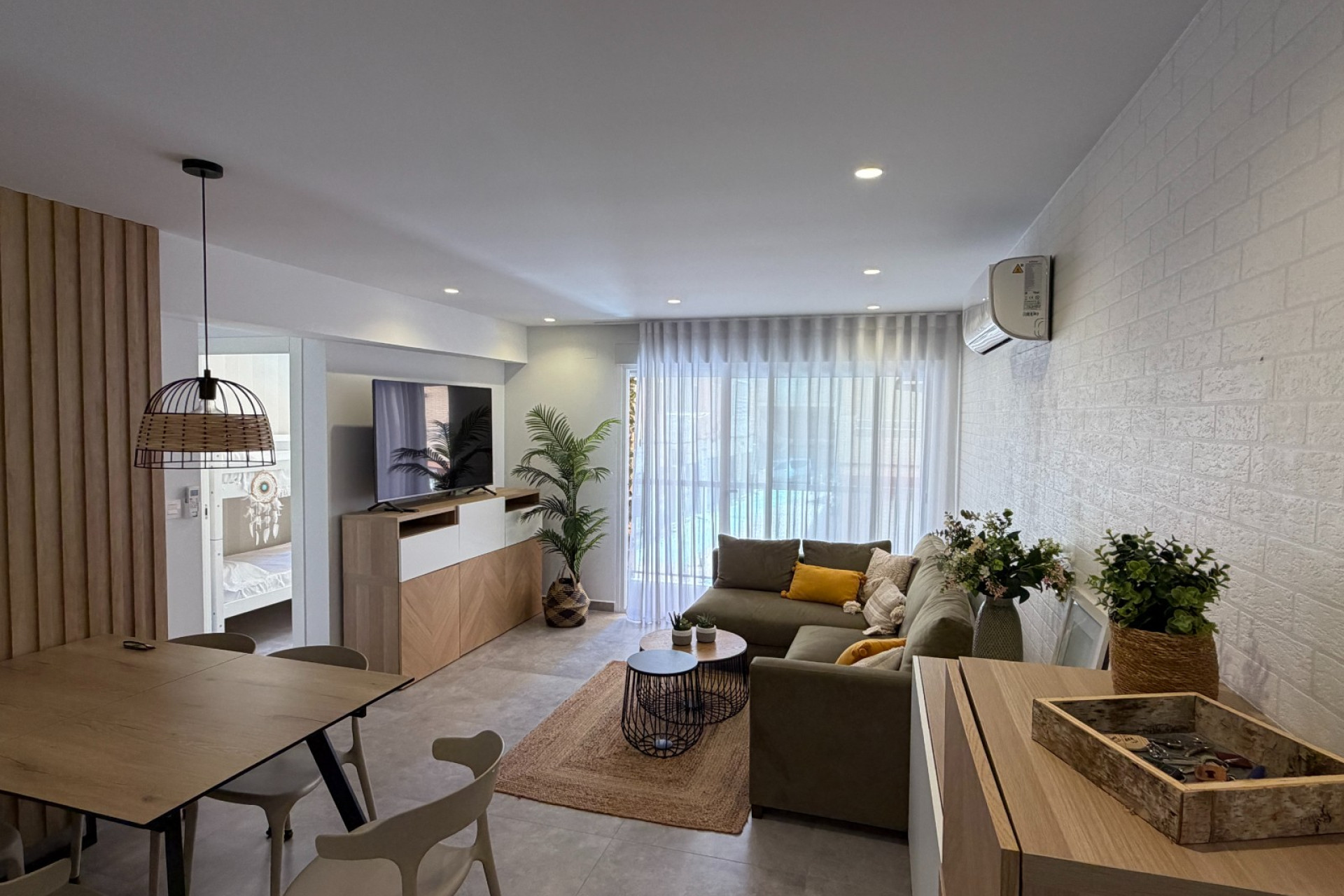 Reventa - Apartamentos -
Guardamar del Segura - Pueblo