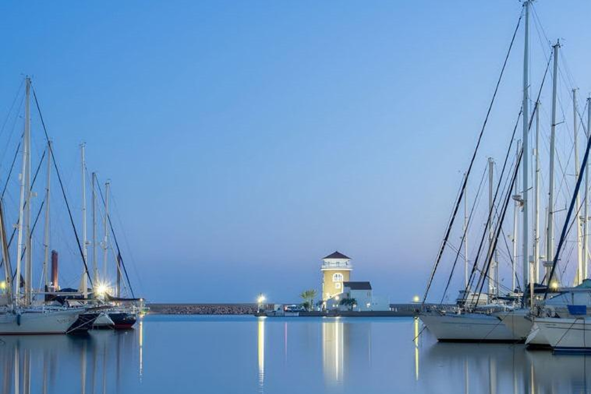 Short Term Rental - Apartment -
Almerimar