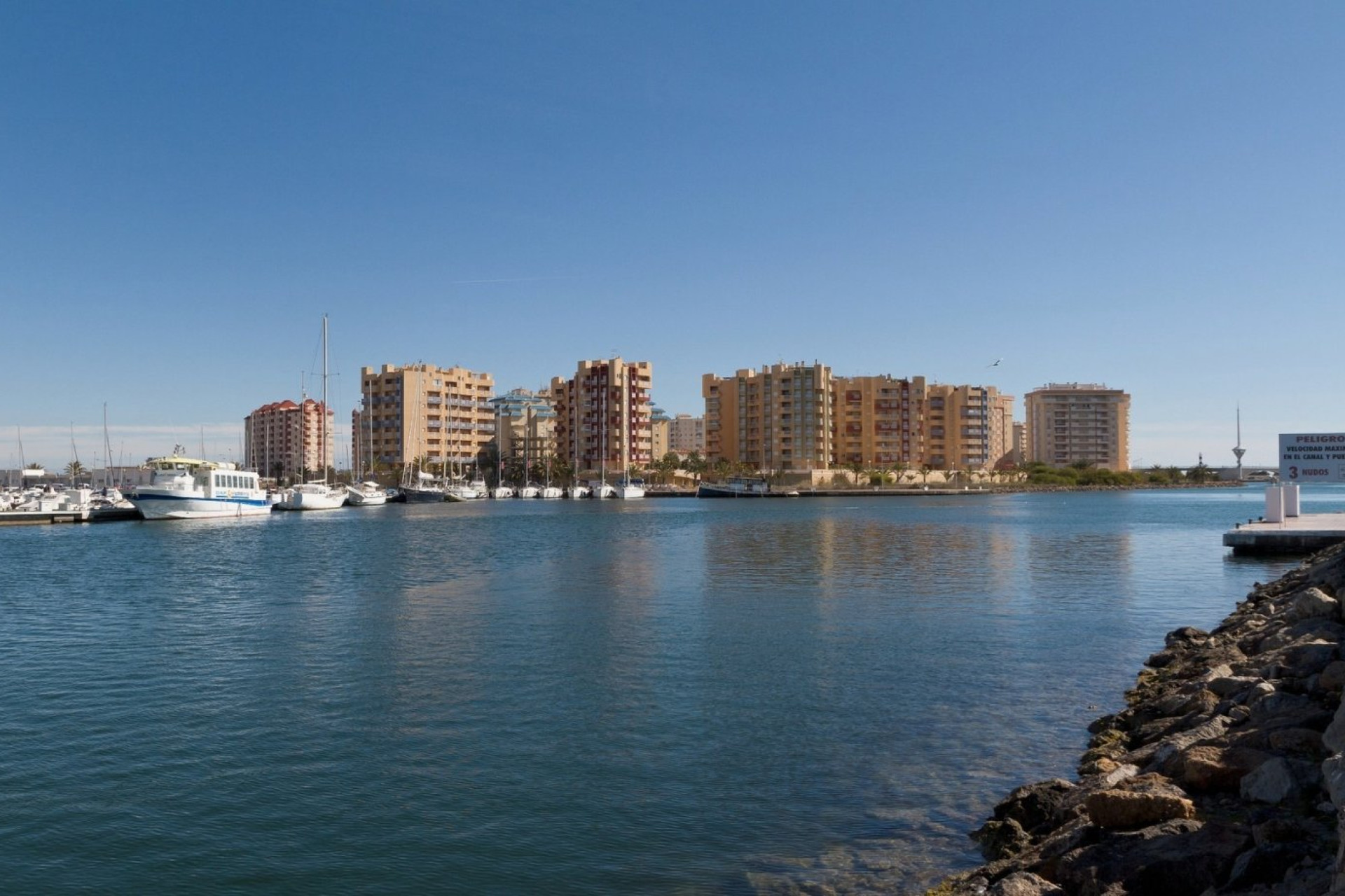 Short Term Rental - Apartment -
La Manga del Mar Menor - La Manga