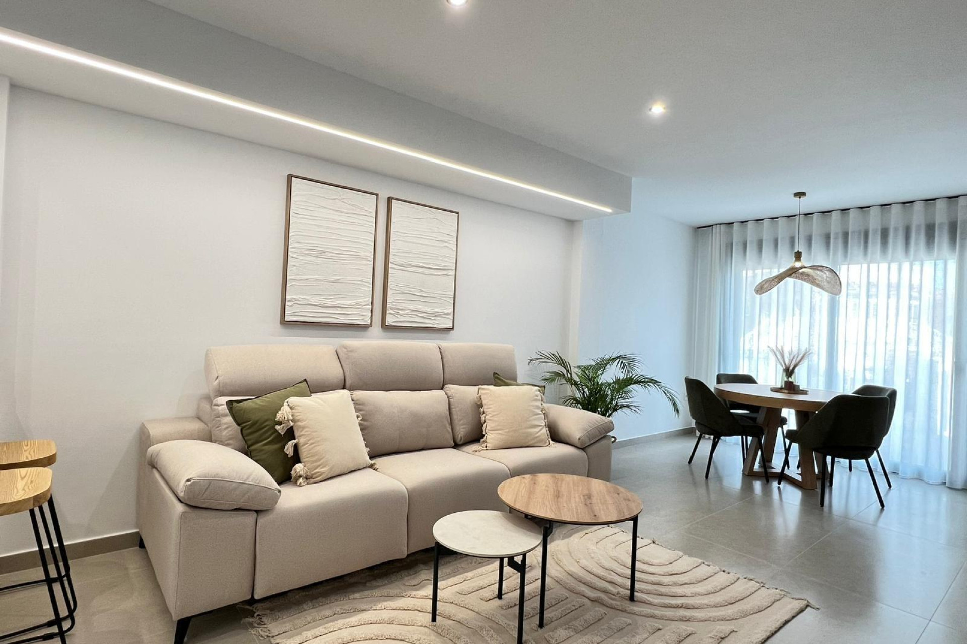 Short Term Rental - Villa -
Benferri - Benfis Park