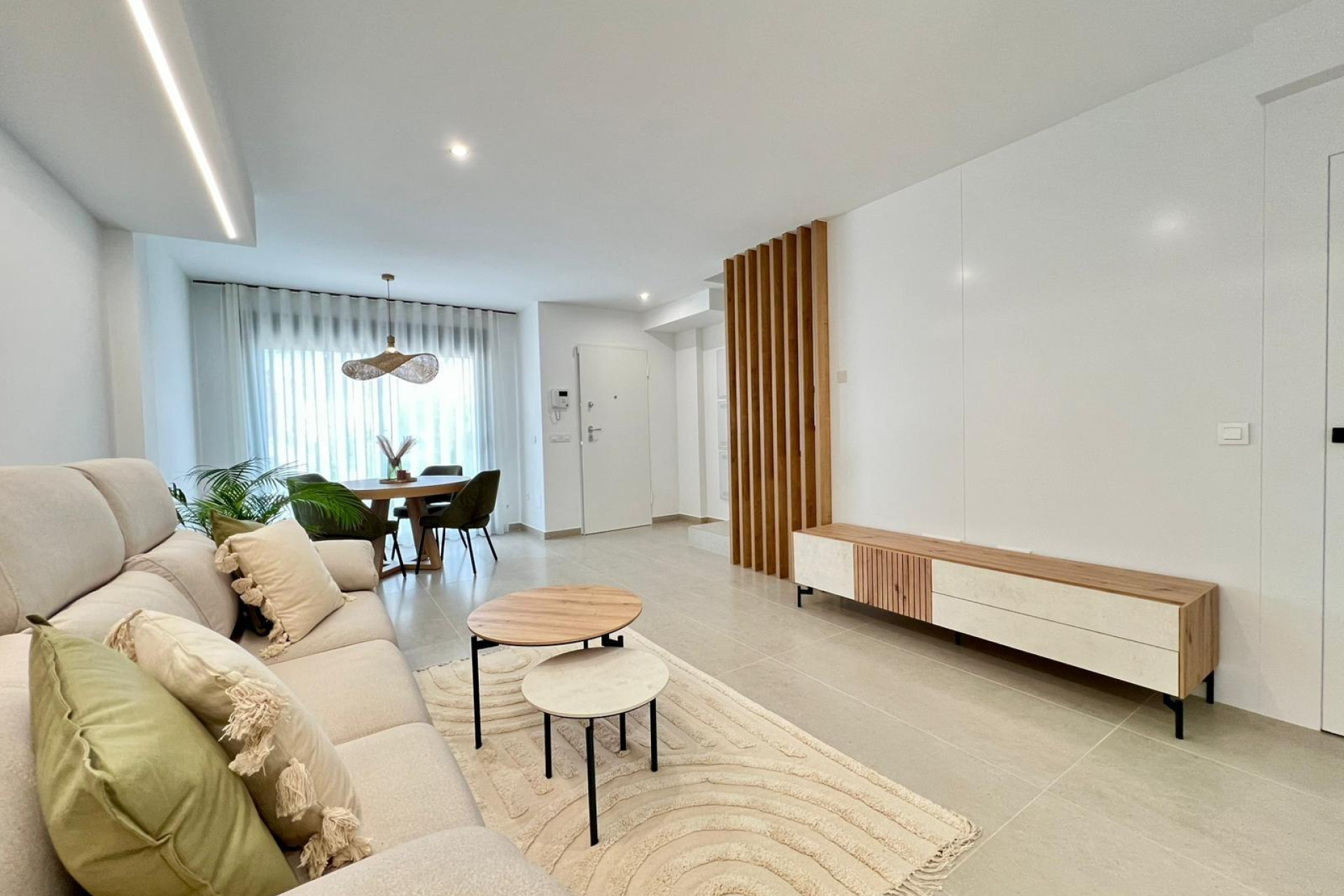 Short Term Rental - Villa -
Benferri - Benfis Park