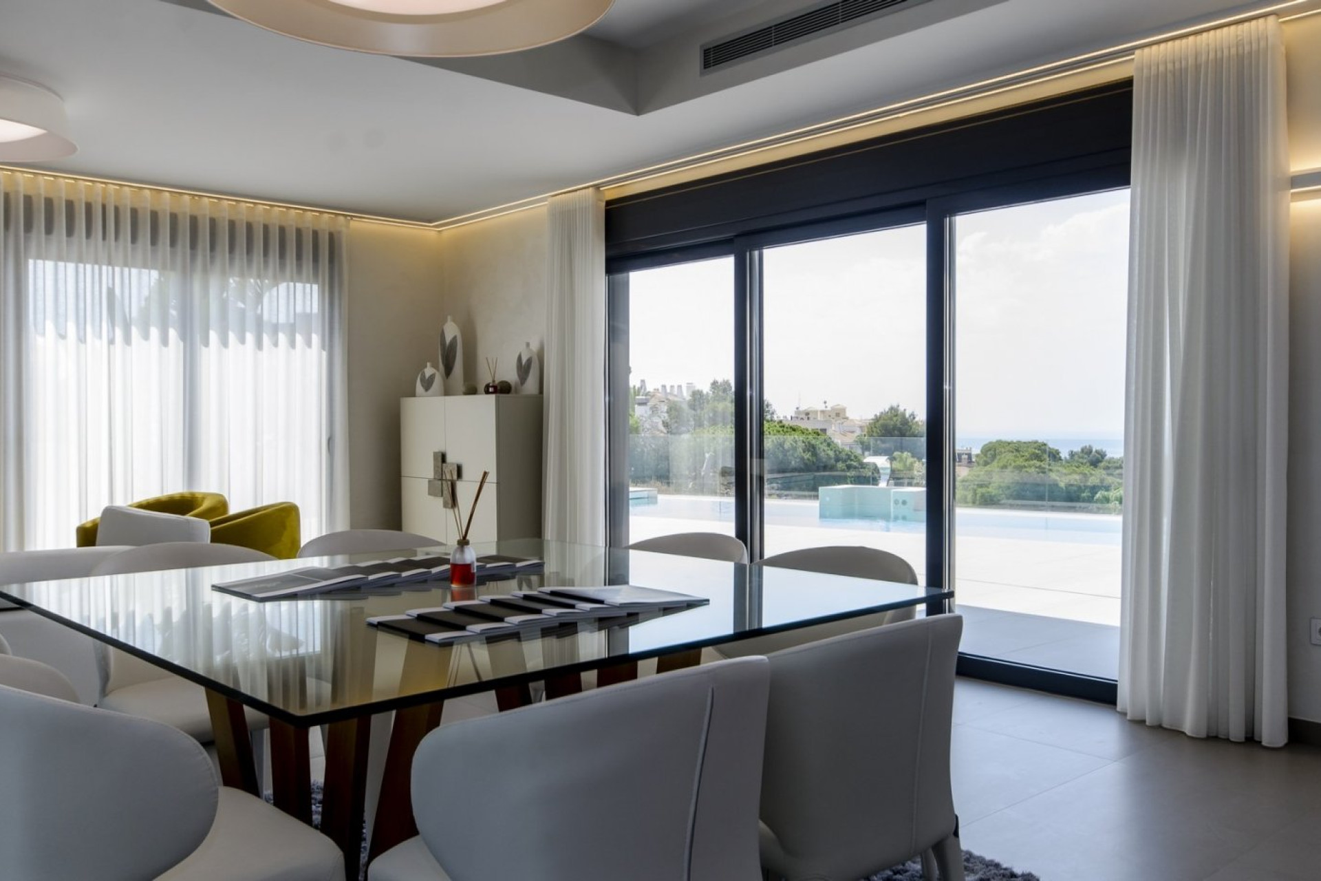 Short Term Rental - Villa -
Orihuela Costa - Campoamor