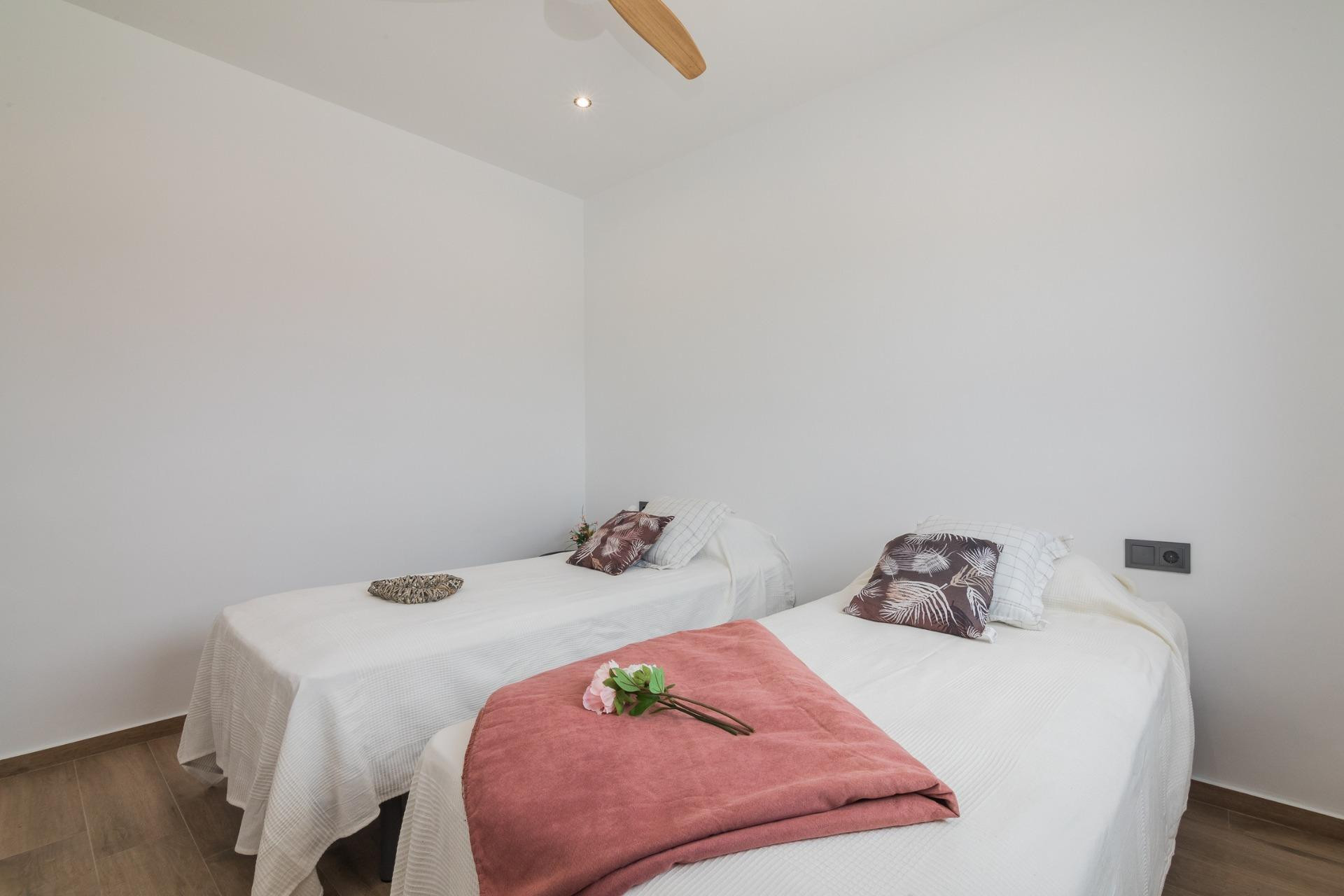 Short Term Rental - Villa -
Pinoso - Lel