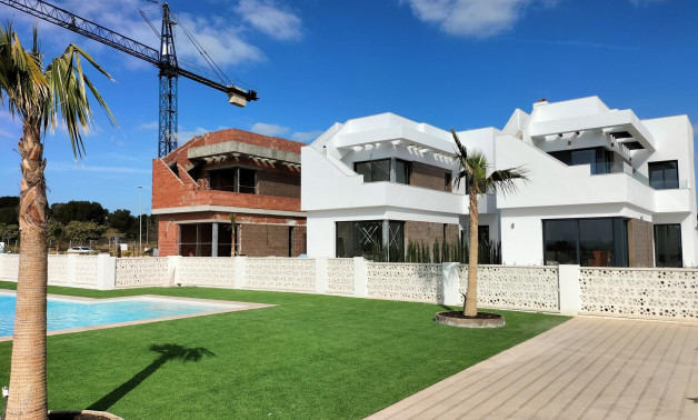 Villa - Short Term Rental - Pilar de la Horadada -
                Lo Romero Golf
