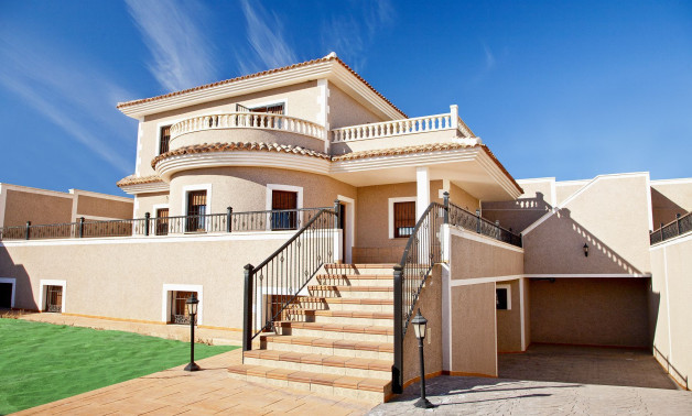 Villas - Obra nueva - Torrevieja -
                Torrevieja