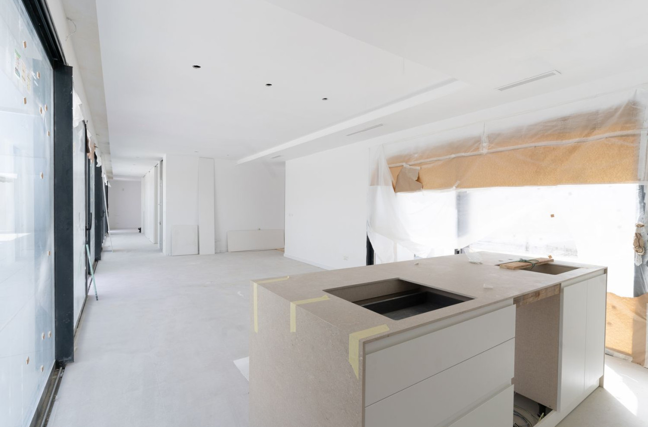 Obra nueva - Chalet independiente -
Orihuela - Calle Los pirineos, 23