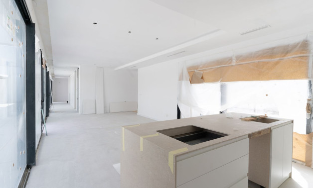 Obra nueva - Chalet independiente -
Orihuela - Calle Los pirineos, 23