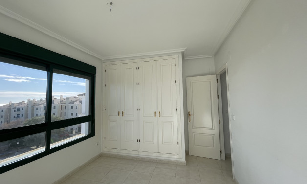 Перепродажа - Bajos -
Orihuela