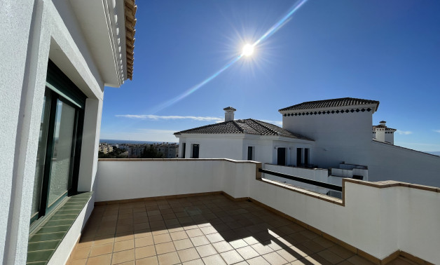 Перепродажа - Bajos -
Orihuela