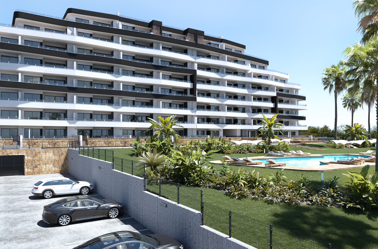 Reventa - Pisos -
San Miguel de Salinas - 03193