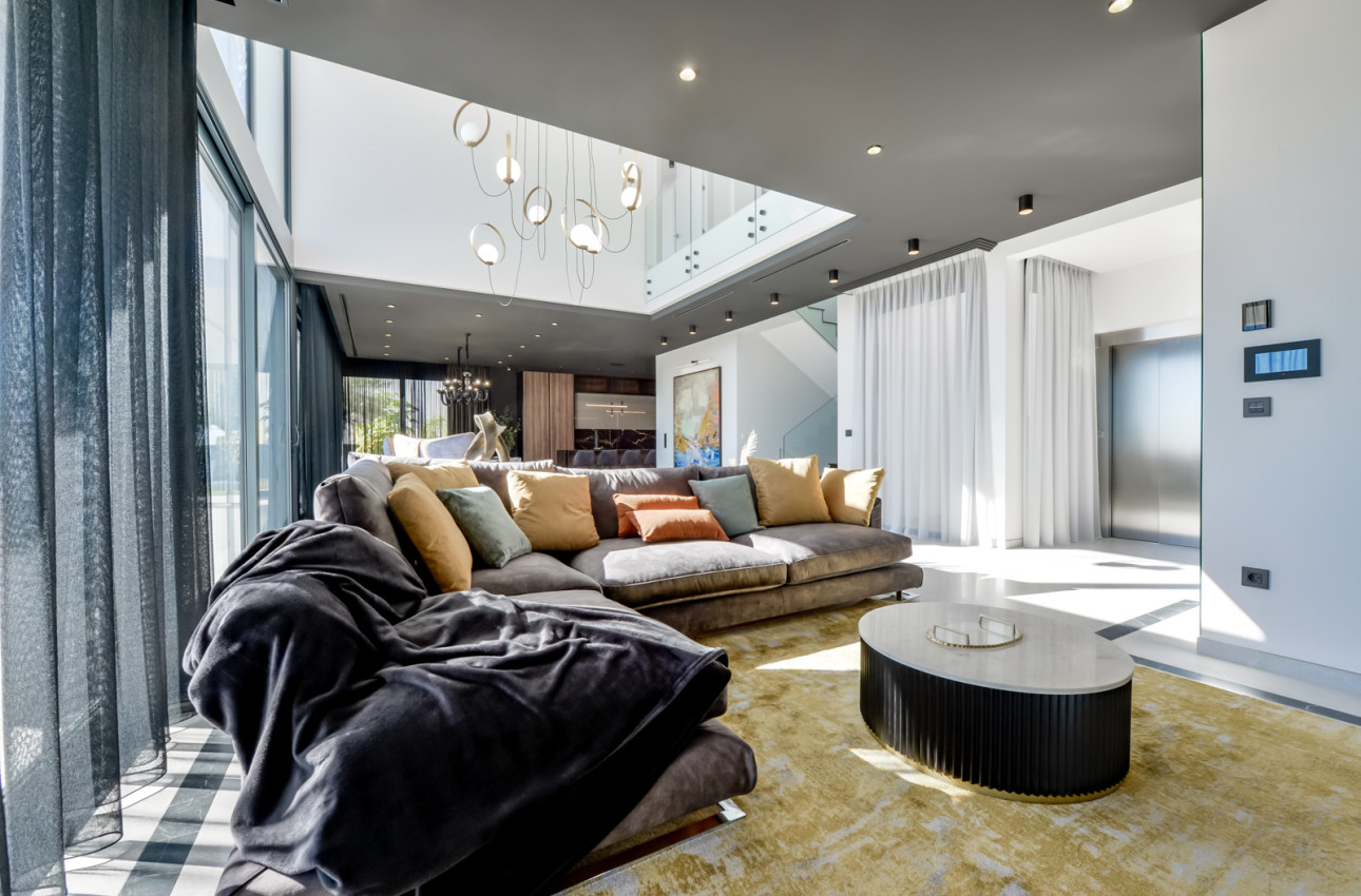 Obra nueva - Chalet independiente -
Finestrat - Calle Roma , 15