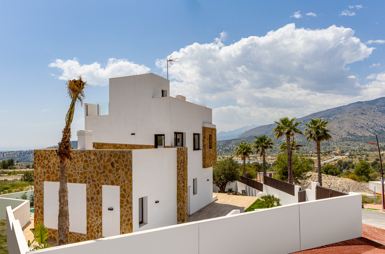 Obra nueva - Chalet independiente -
Finestrat - 03509