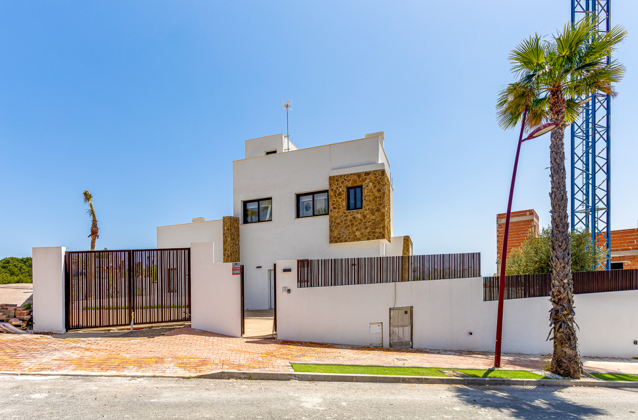 Obra nueva - Chalet independiente -
Finestrat - 03509