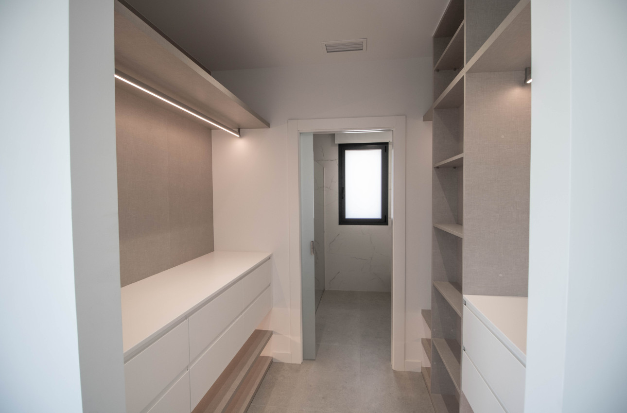 Obra nueva - Chalet independiente -
Finestrat - 03509