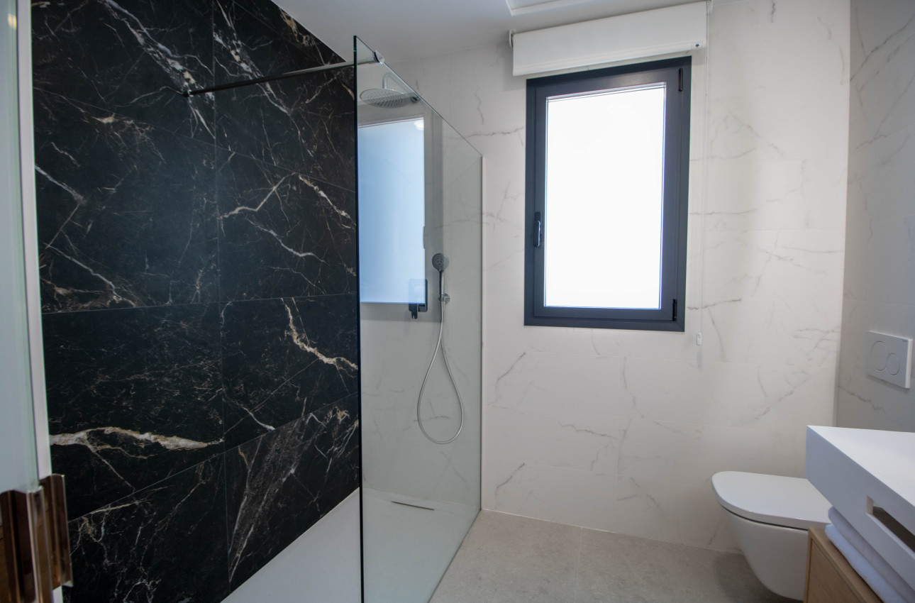 Obra nueva - Chalet independiente -
Finestrat - 03509
