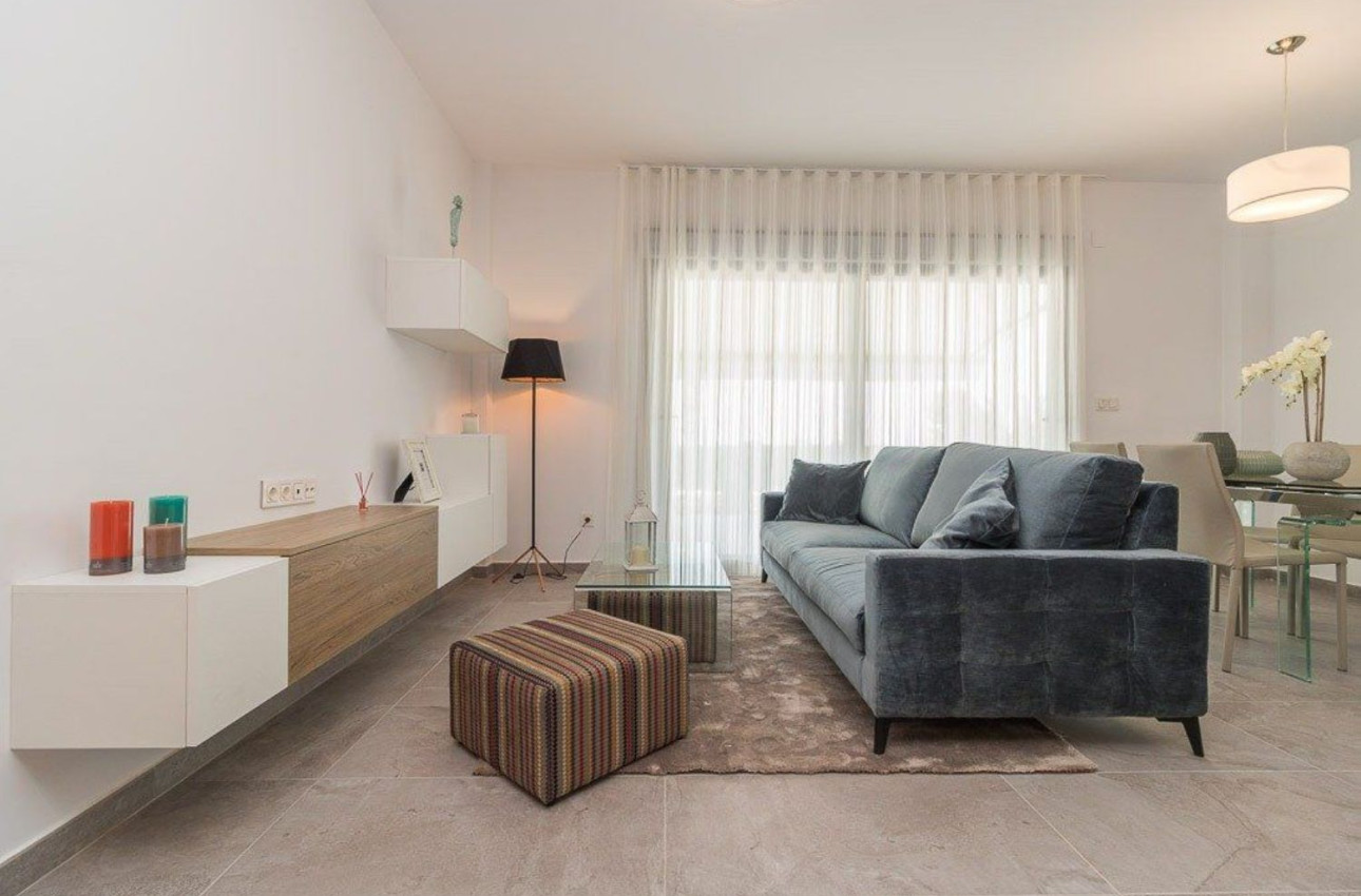 Obra nueva - Áticos -
Torrevieja - 03186