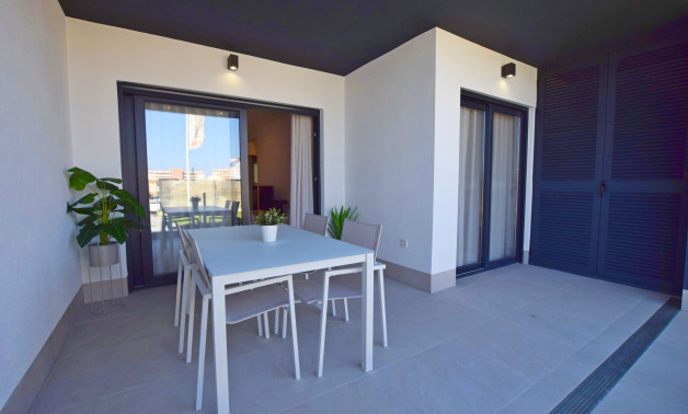 Obra nueva - Áticos -
Torrevieja - 03188