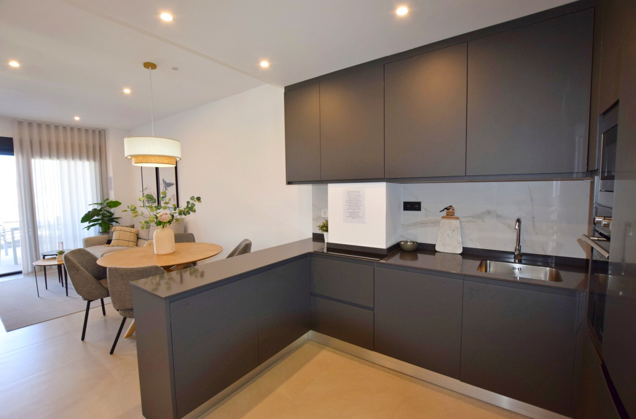 Obra nueva - Áticos -
Torrevieja - 03188