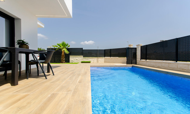 Obra nueva - Villas -
Orihuela - 03319