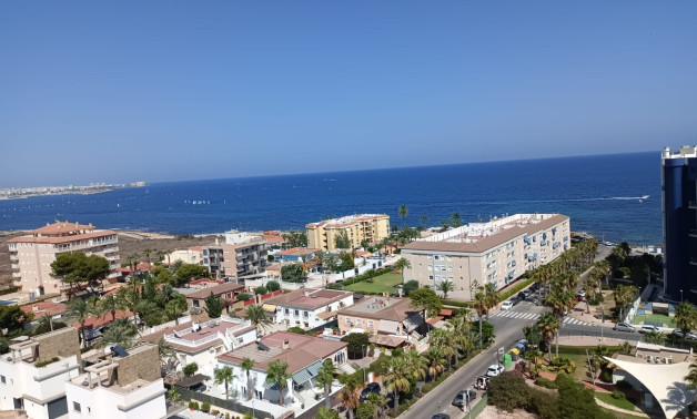 Obra nueva - Áticos -
Torrevieja - 03189