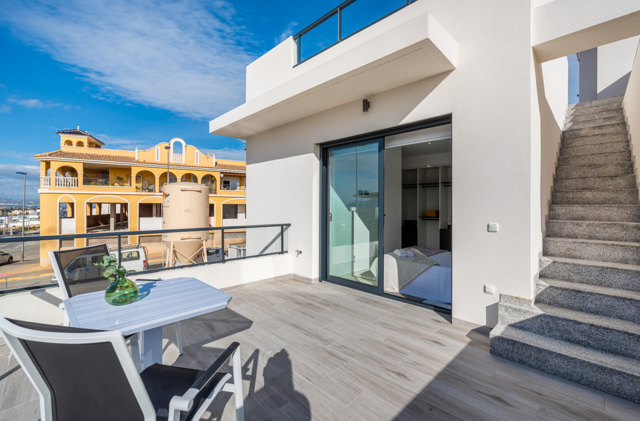 Obra nueva - Duplexes -
Benijofar - 03178