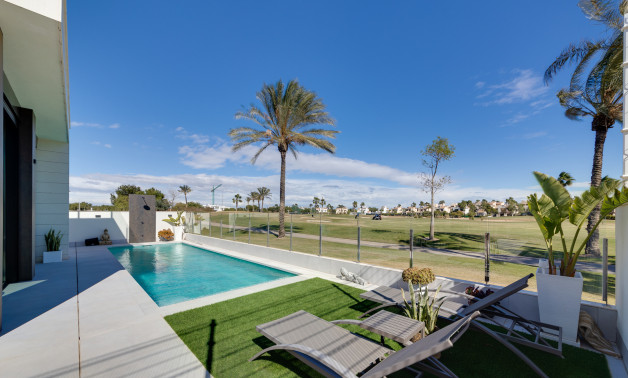 New Build - Chalet independiente -
Pilar de la Horadada