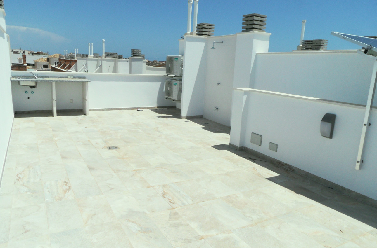 Obra nueva - Adosados -
Pilar de la Horadada