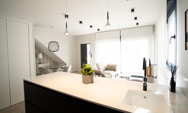 Short Term Rental - Town House -
Orihuela Costa - Entre golf