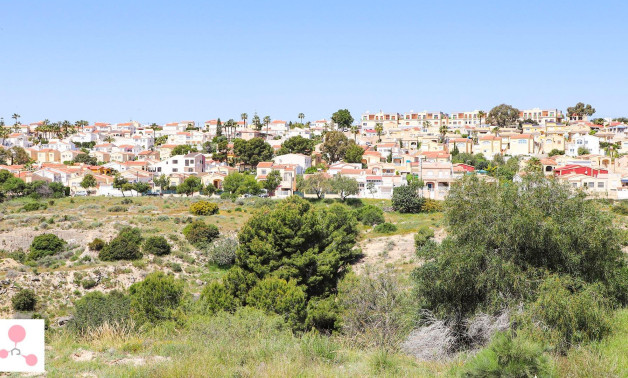 Alquiler a corto plazo - Villa -
San Fulgencio - La Escuera