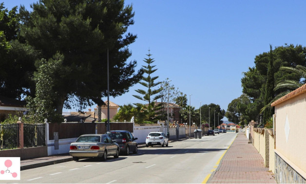 Alquiler a corto plazo - Villa -
San Fulgencio - La Escuera