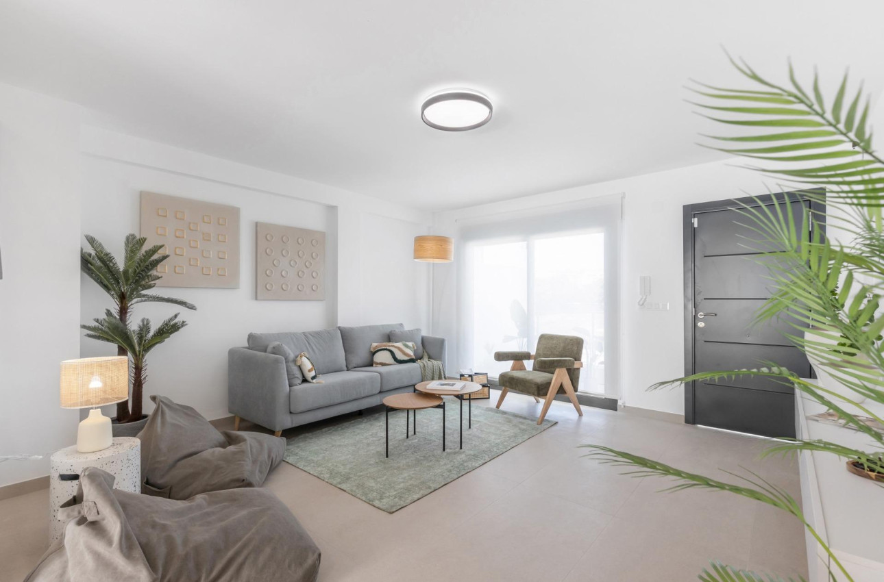 Краткосрочная аренда - Town House -
Rafal - pueblo