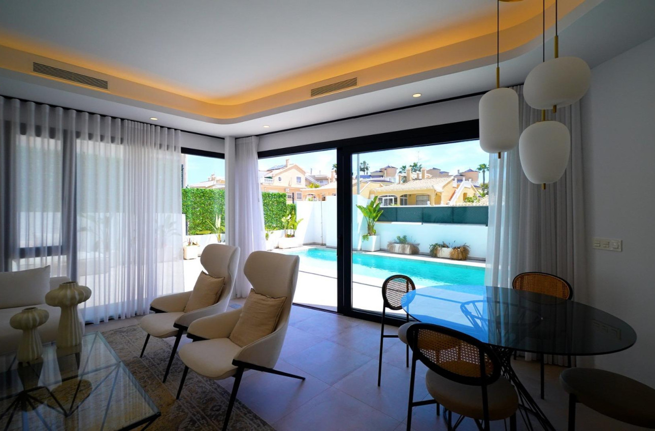 Short Term Rental - Villa -
Orihuela Costa - Los Altos