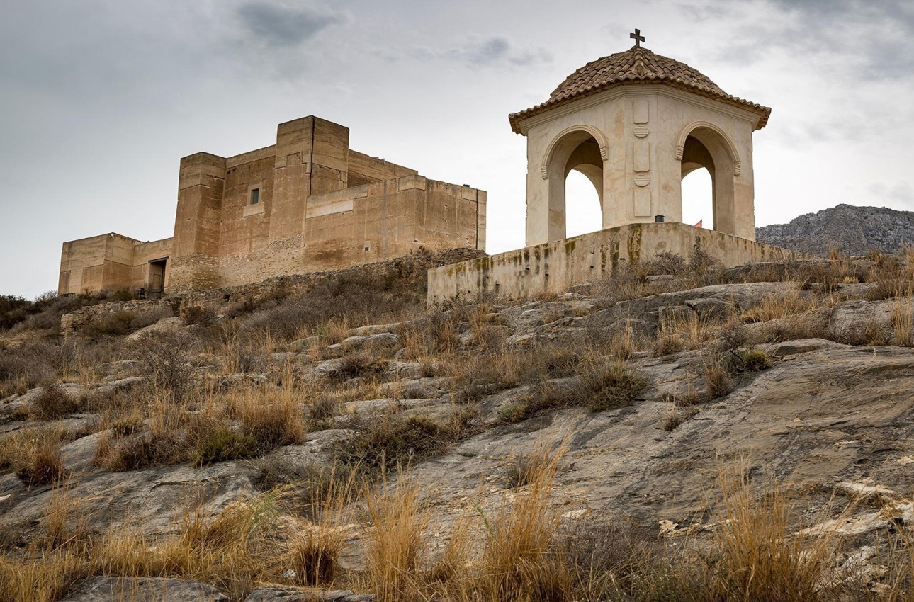 Краткосрочная аренда - Town House -
Cox - San Fernando