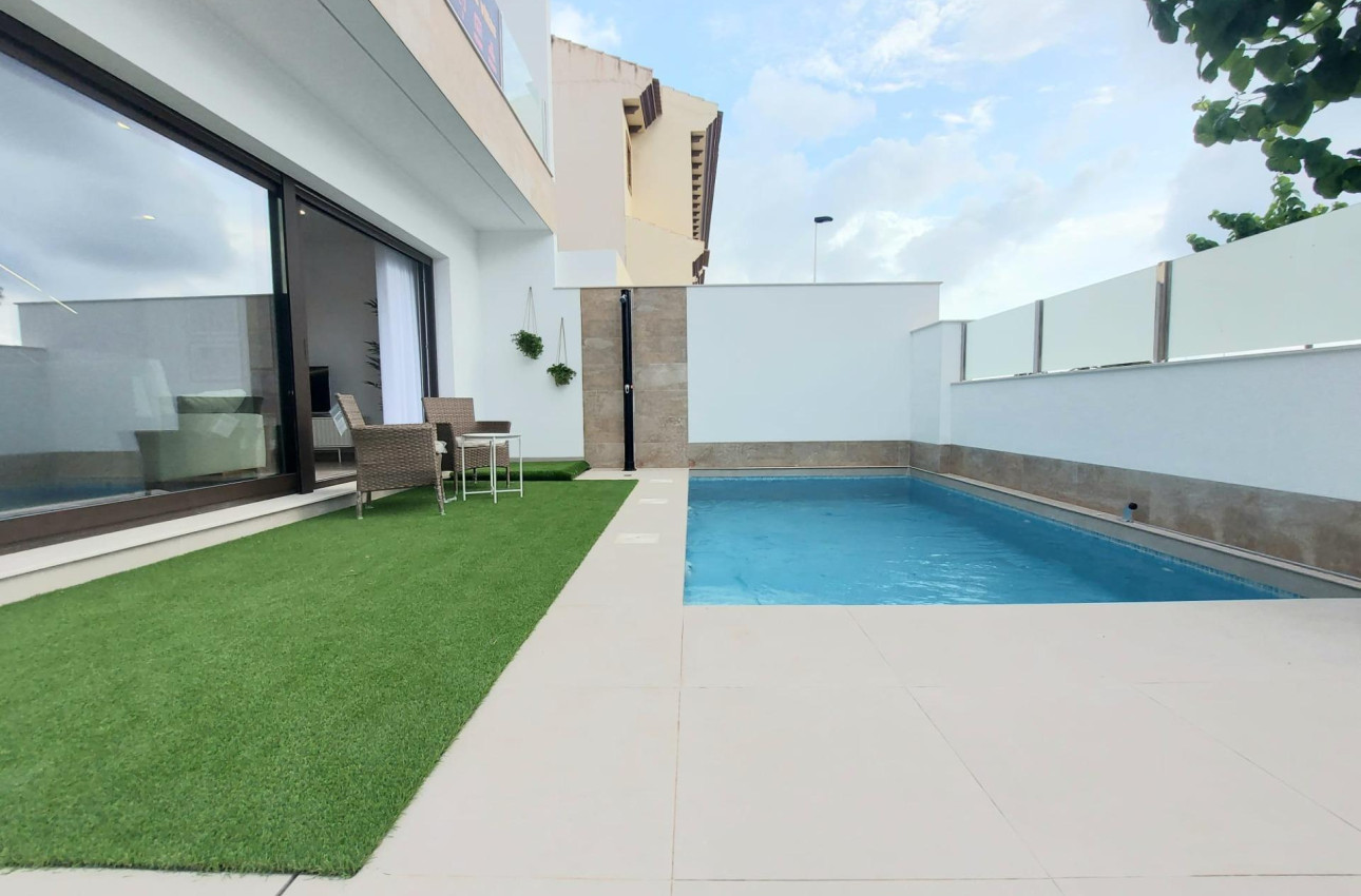 Alquiler a corto plazo - Villa -
San Pedro del Pinatar - El Salero