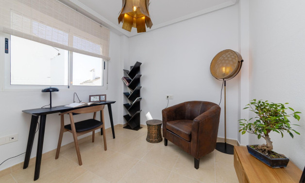 Alquiler a corto plazo - Villa -
San Fulgencio - El Oasis