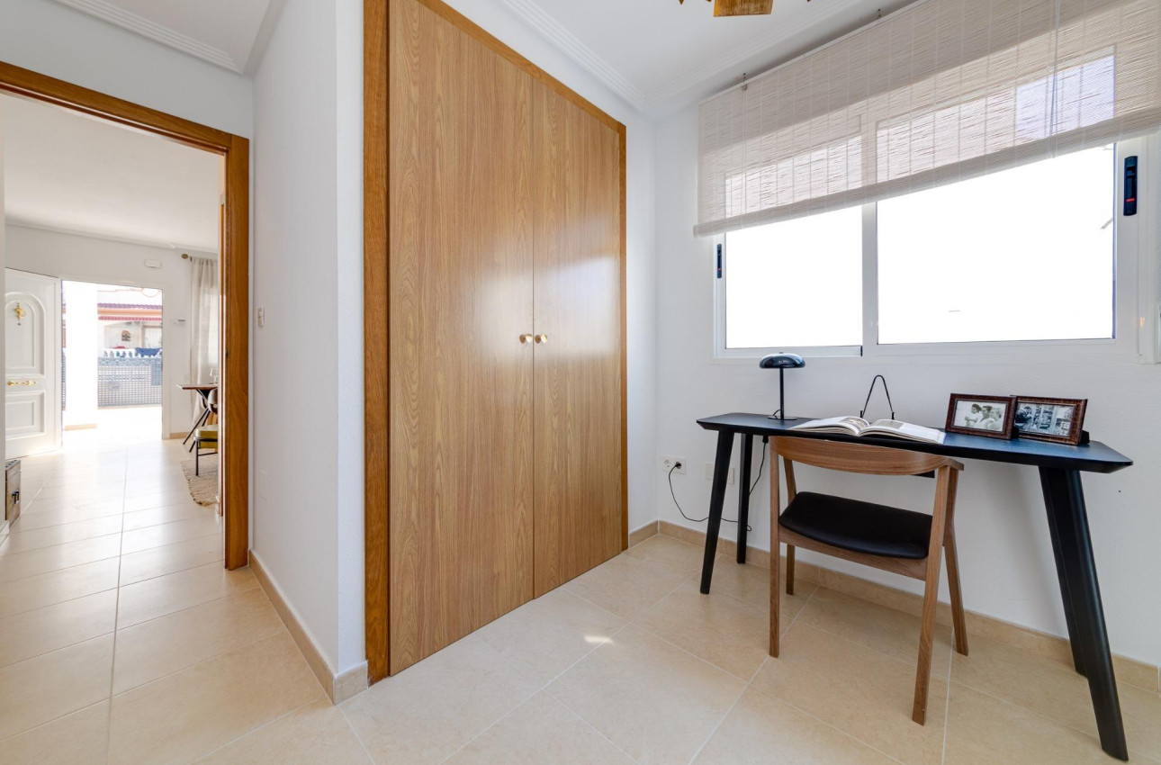 Alquiler a corto plazo - Villa -
San Fulgencio - El Oasis