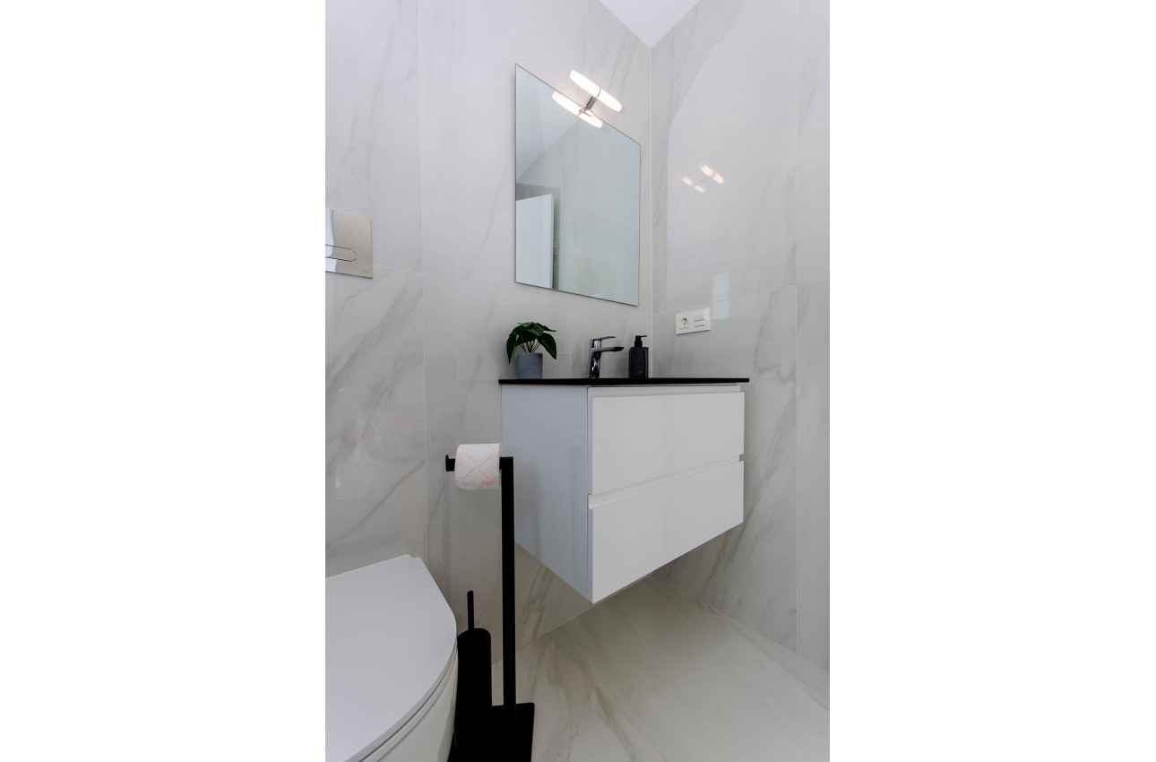 Alquiler a corto plazo - Villa -
Orihuela - Vistabella Golf