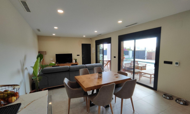 Краткосрочная аренда - Villa -
Pinoso - Lel