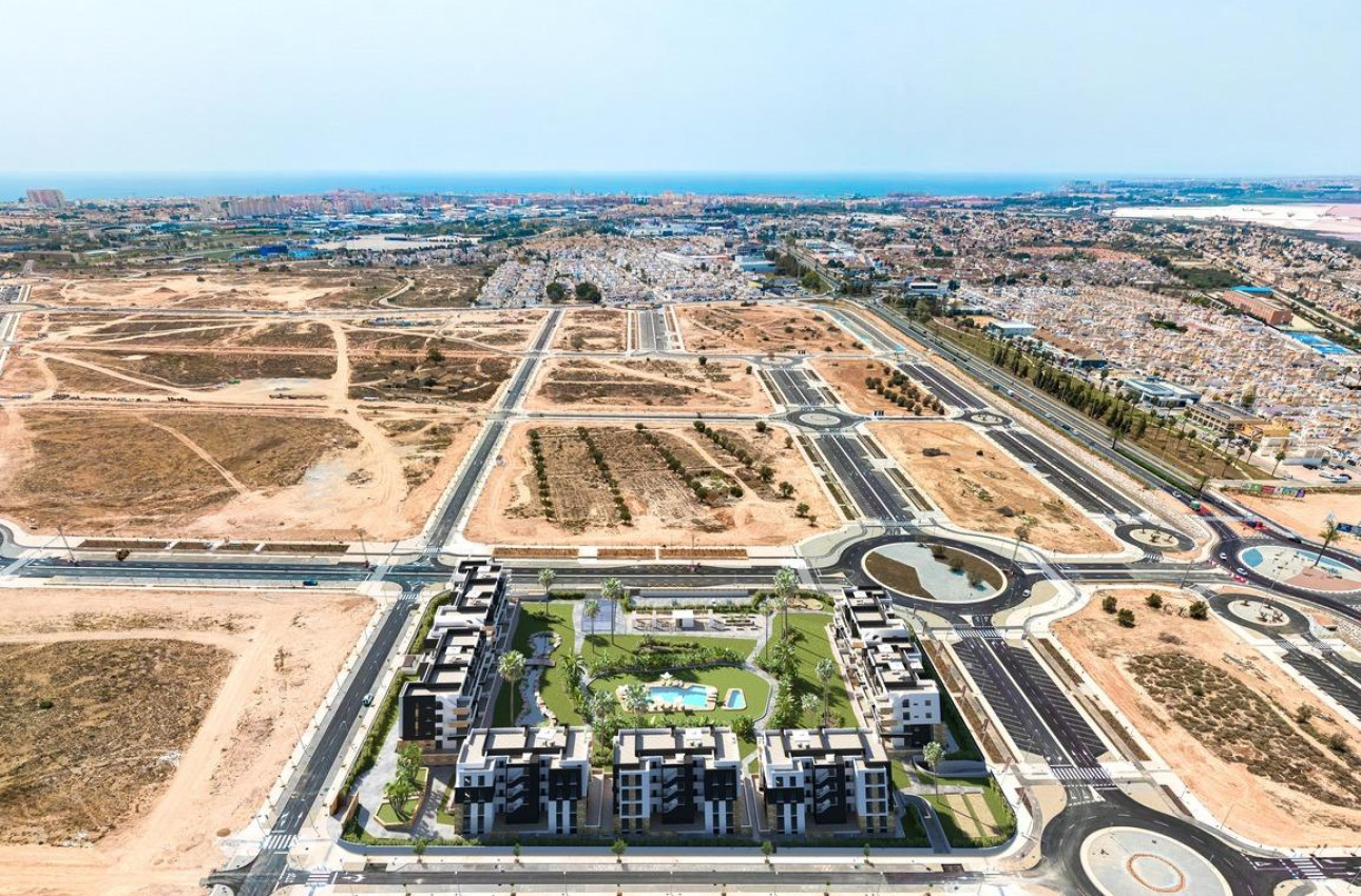 Short Term Rental - Apartment -
Torrevieja - La Siesta