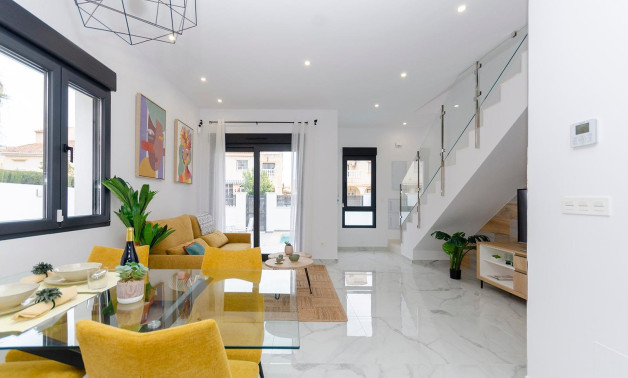 Short Term Rental - Villa -
Torrevieja - Torretas