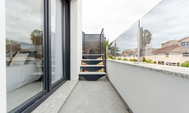 Short Term Rental - Villa -
Torrevieja - Torretas