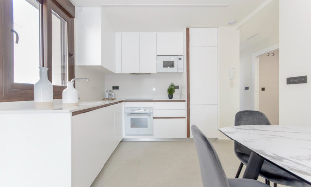 Alquiler a corto plazo - Bungalow -
Torrevieja - Los Balcones