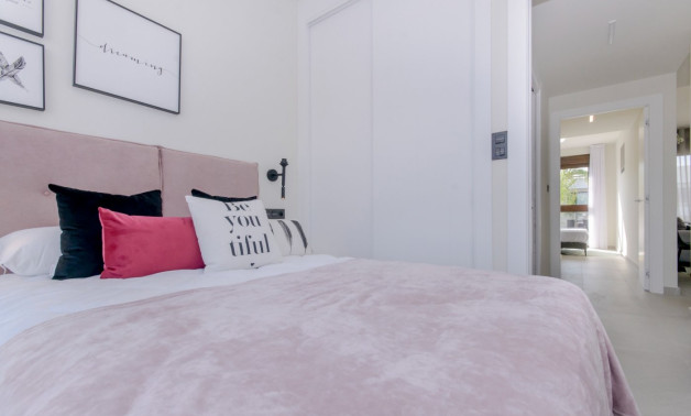 Alquiler a corto plazo - Bungalow -
Torrevieja - Los Balcones