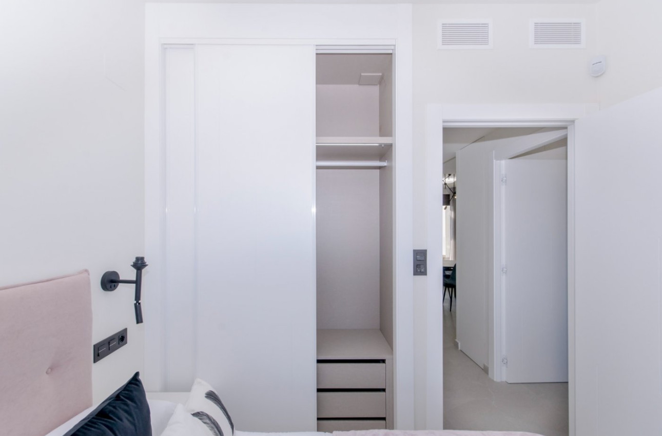 Alquiler a corto plazo - Bungalow -
Torrevieja - Los Balcones