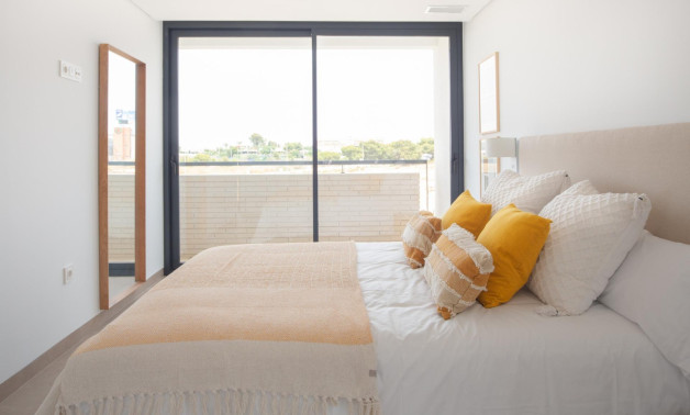 Alquiler a corto plazo - Villa -
Orihuela Costa - Campoamor