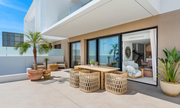 Alquiler a corto plazo - Town House -
Dolores - Sector 3