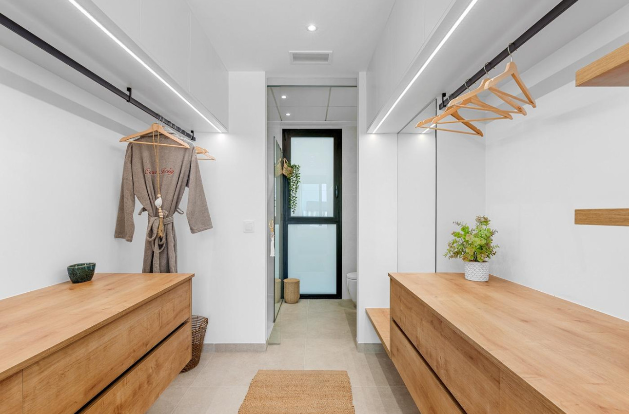 Alquiler a corto plazo - Town House -
Dolores - Sector 3