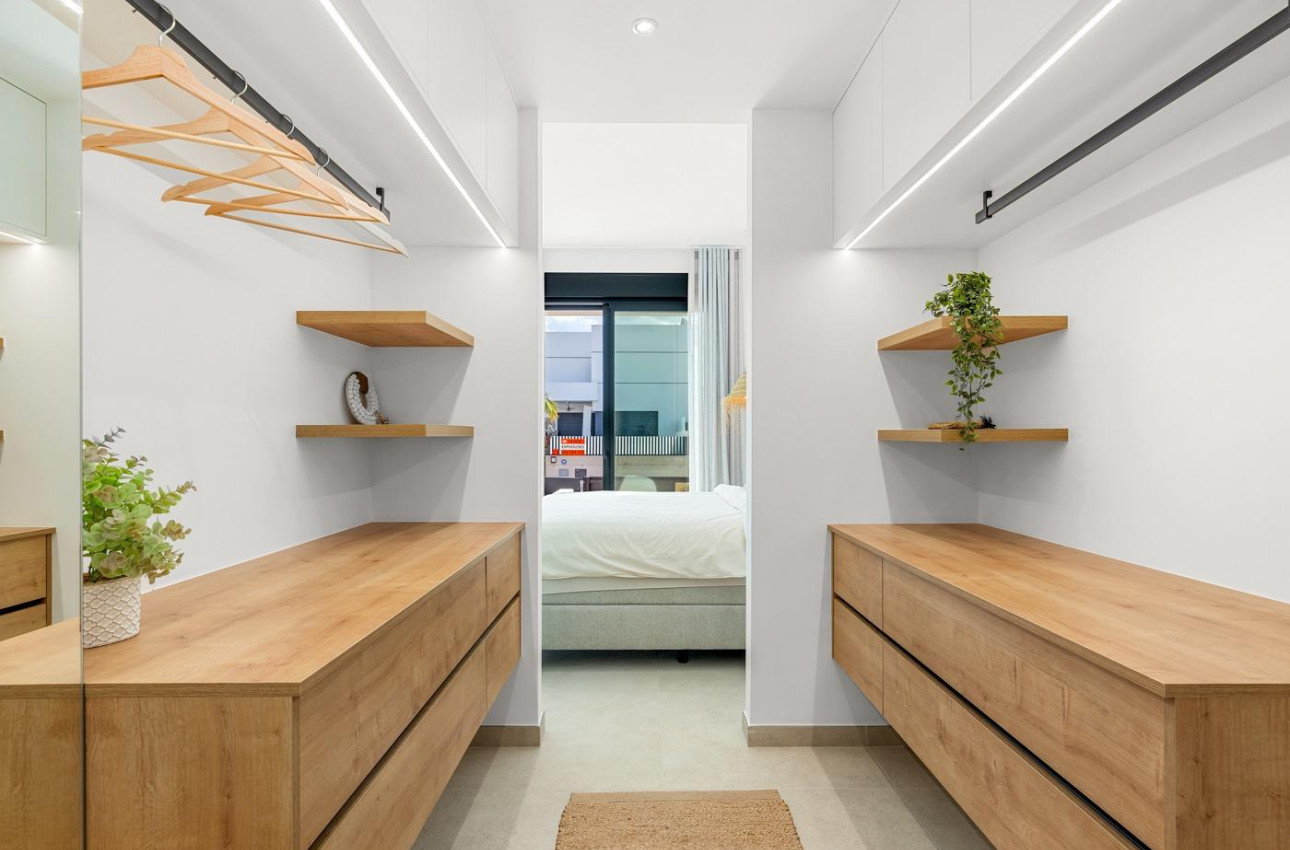 Alquiler a corto plazo - Town House -
Dolores - Sector 3