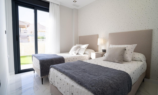 Краткосрочная аренда - Бунгало -
Pilar de la Horadada - pueblo