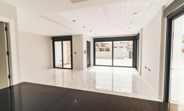 Short Term Rental - Villa -
Orihuela Costa - Punta Prima